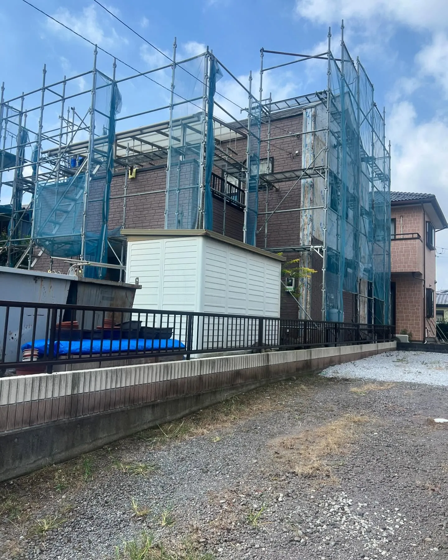 群馬県桐生市に位置する青木板金が、この度前橋市S様邸宅にて一...