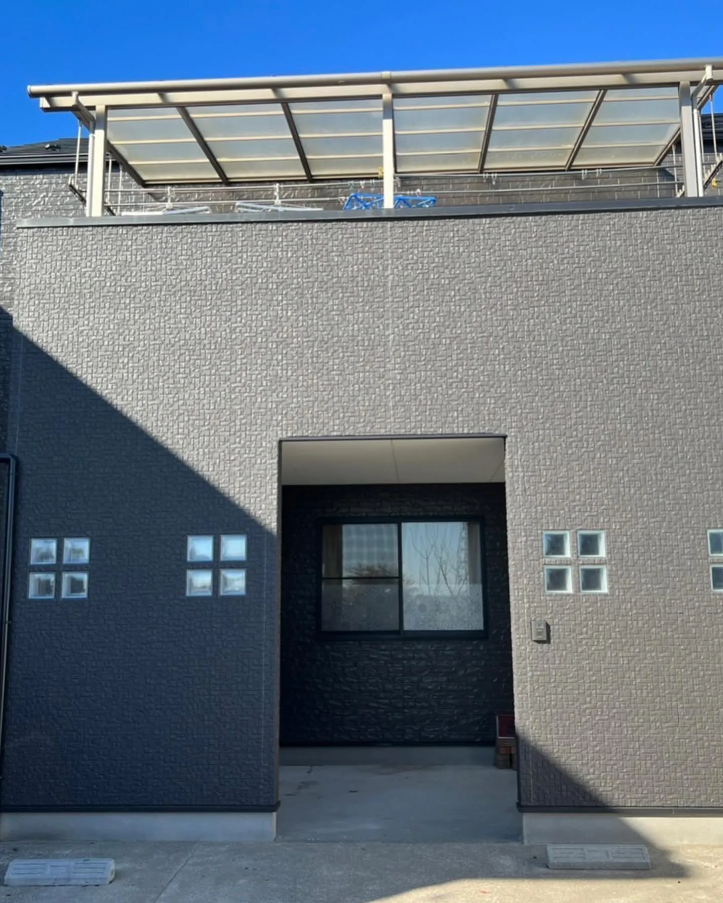 群馬県桐生市に位置する青木板金が、この度前橋市S様邸宅にて一...